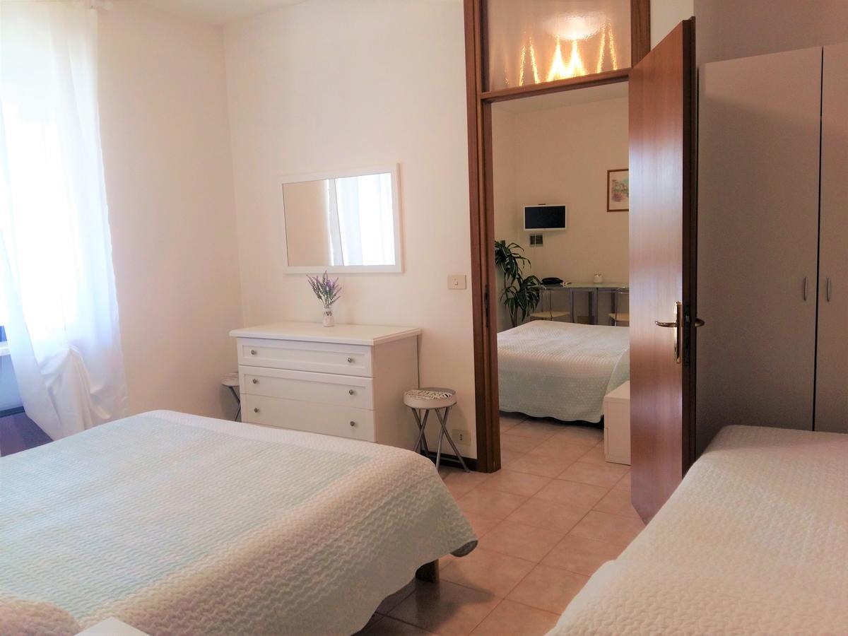 Hotel La Rama Lazise Bagian luar foto
